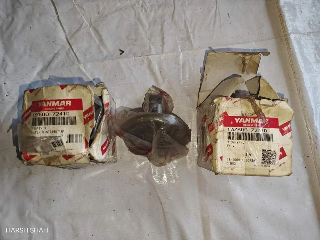 VALVE DISTRIBUTING
