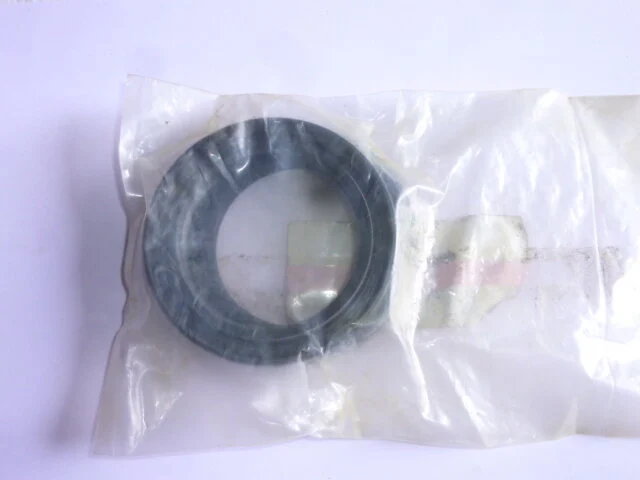 Yanmar SC12.5 Oil Seal Rubber UE 58 80 12.6 Part 190110-02220